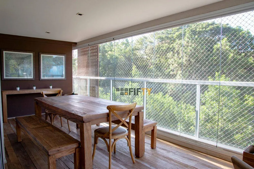 Apartamento, 4 quartos, 246 m² - Foto 2