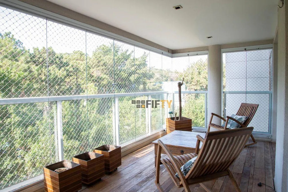 Apartamento, 4 quartos, 246 m² - Foto 1