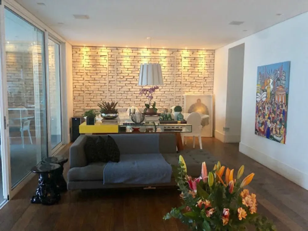 Apartamento, 3 quartos, 222 m² - Foto 2