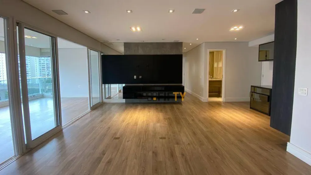 Apartamento, 3 quartos, 138 m² - Foto 3