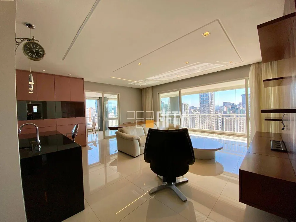 Apartamento, 3 quartos, 238 m² - Foto 1