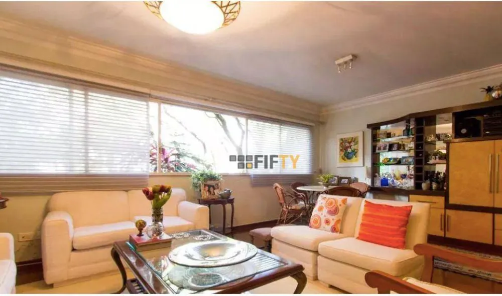 Apartamento, 3 quartos, 130 m² - Foto 1