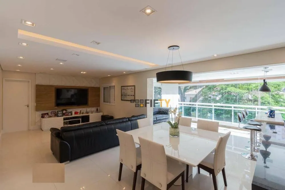 Apartamento, 3 quartos, 151 m² - Foto 2