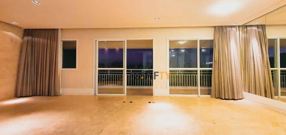 Apartamento, 3 quartos, 148 m² - Foto 1