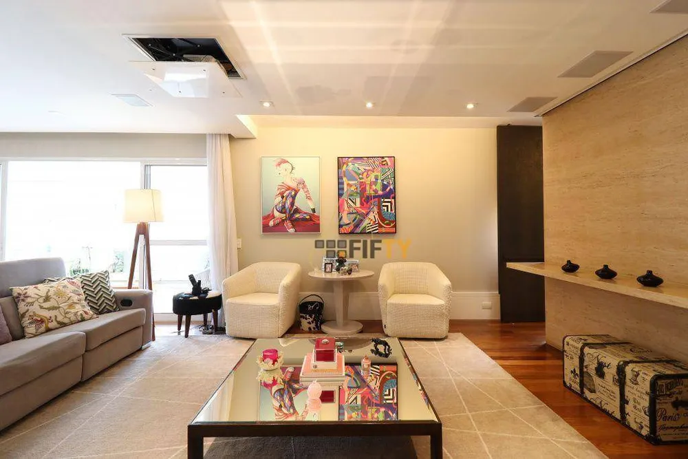 Apartamento, 3 quartos, 204 m² - Foto 1