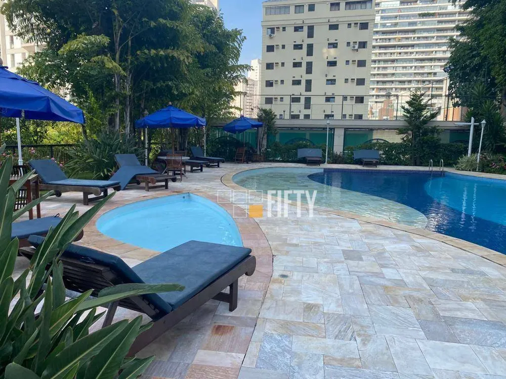 Apartamento, 3 quartos, 234 m² - Foto 1