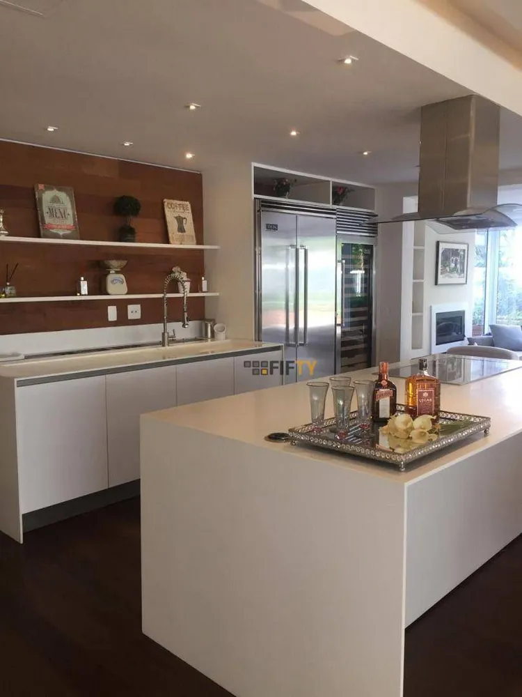 Apartamento, 3 quartos, 430 m² - Foto 1