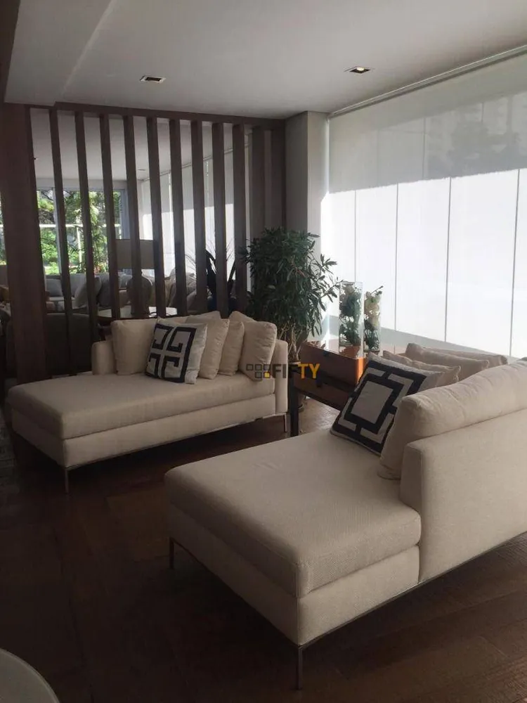 Apartamento, 3 quartos, 430 m² - Foto 2