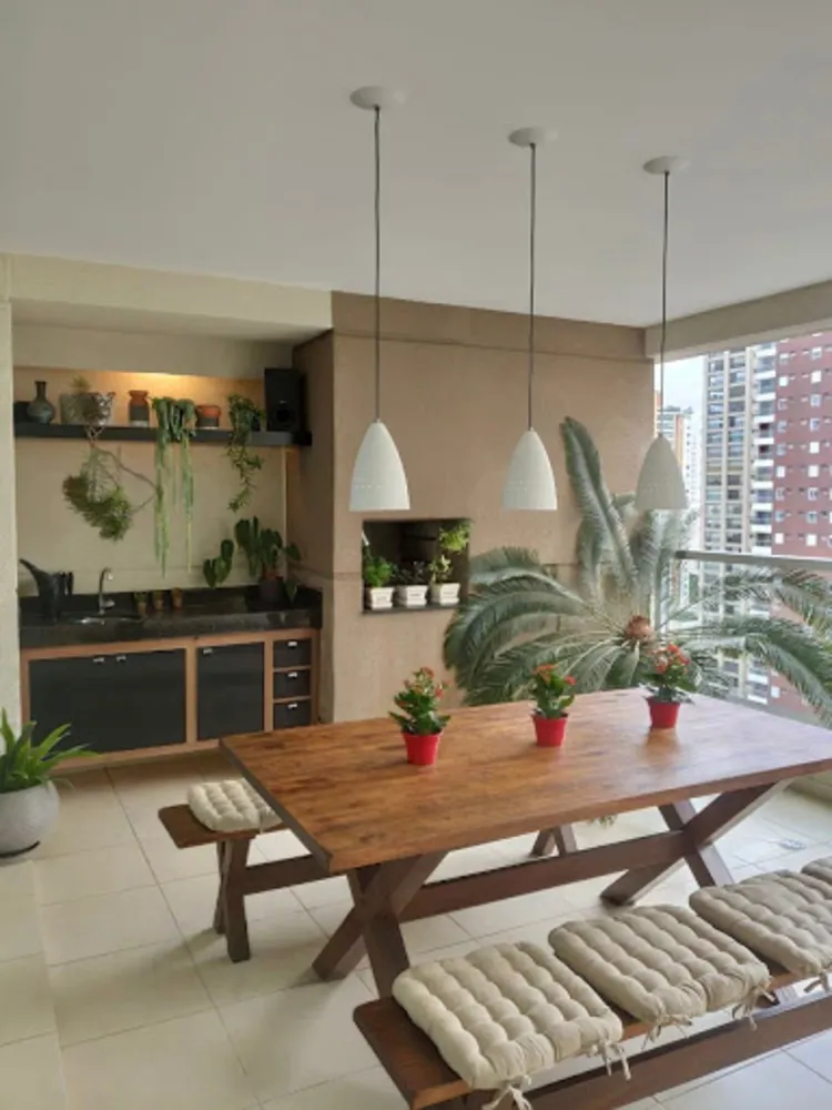 Apartamento, 3 quartos, 222 m² - Foto 1