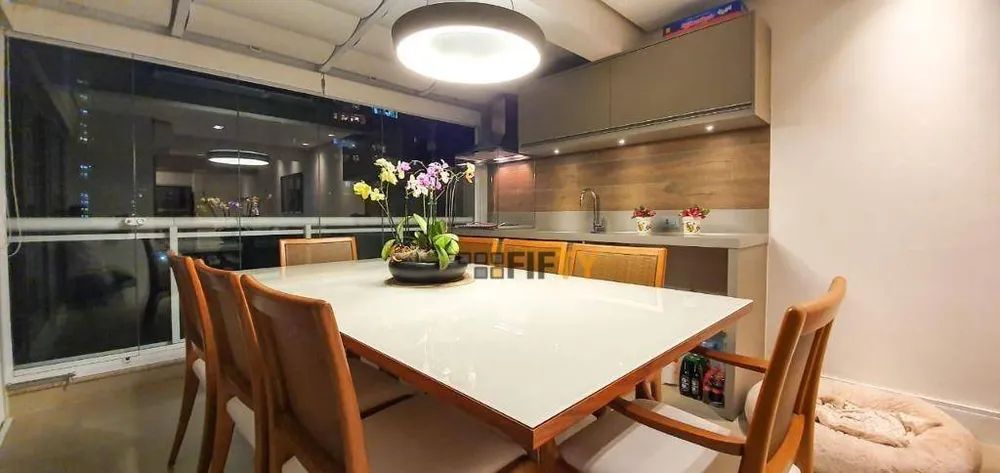 Apartamento, 2 quartos, 93 m² - Foto 1