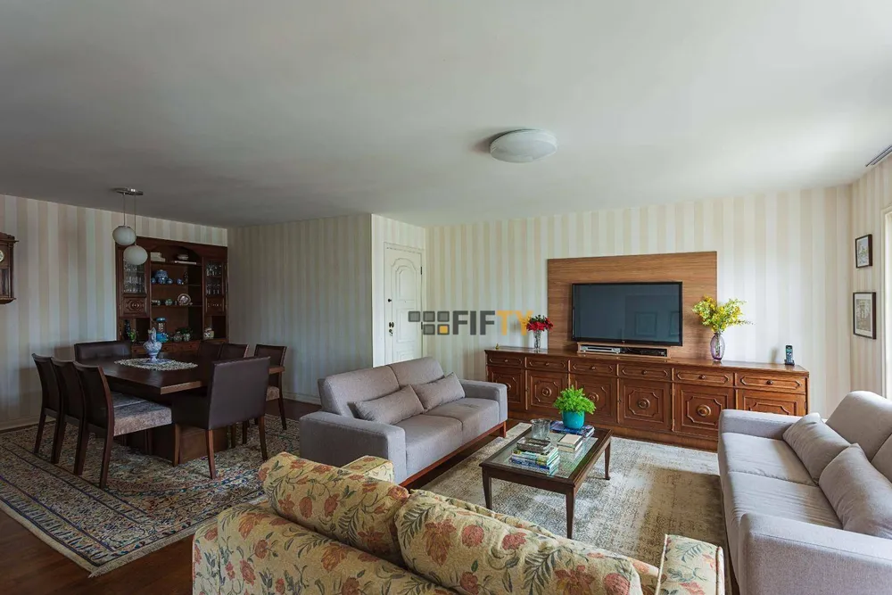 Apartamento, 3 quartos, 168 m² - Foto 2