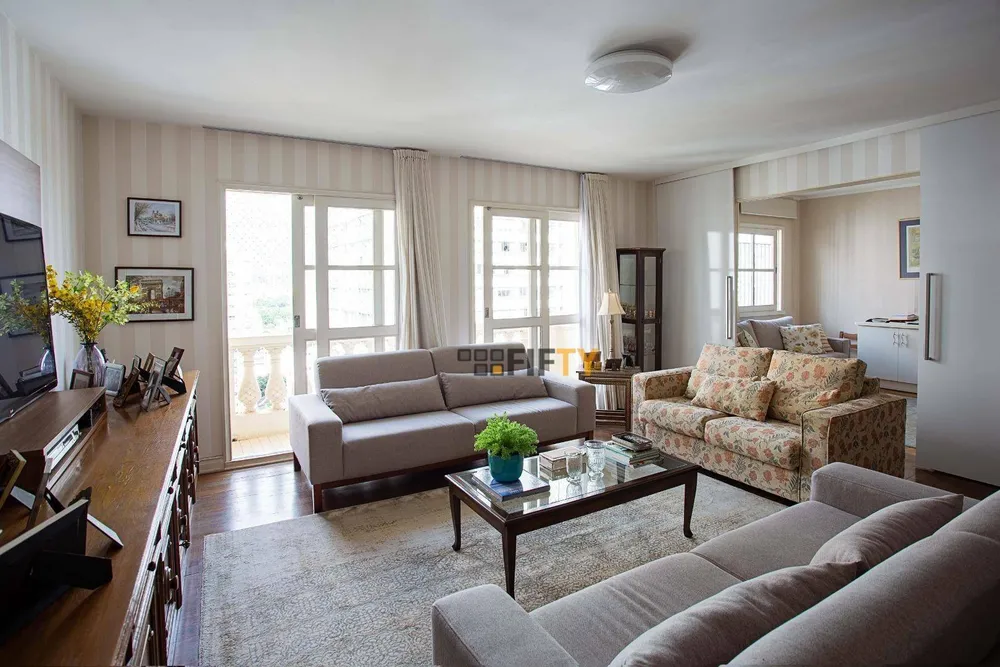 Apartamento, 3 quartos, 168 m² - Foto 1