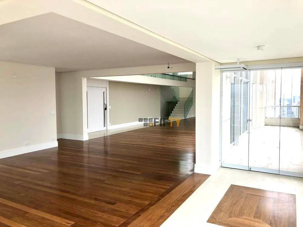 Cobertura, 5 quartos, 747 m² - Foto 1