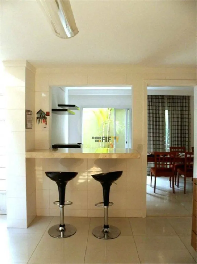 Casa, 3 quartos, 280 m² - Foto 2