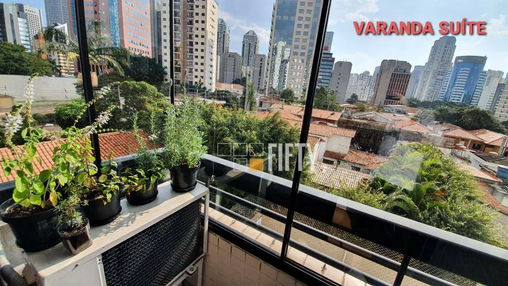 Apartamento, 3 quartos, 136 m² - Foto 1