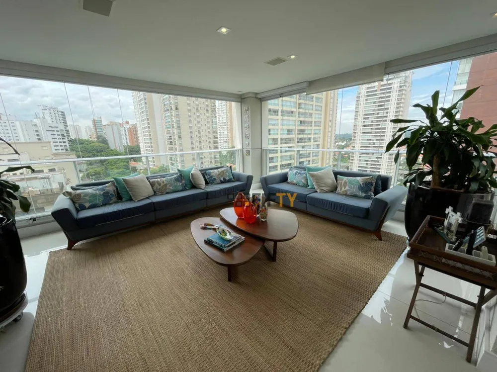 Apartamento, 3 quartos, 340 m² - Foto 1