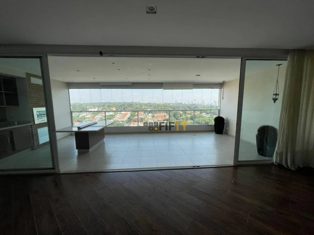 Apartamento, 3 quartos, 180 m² - Foto 2
