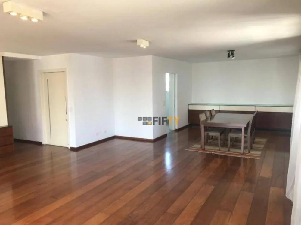 Apartamento, 4 quartos, 226 m² - Foto 1