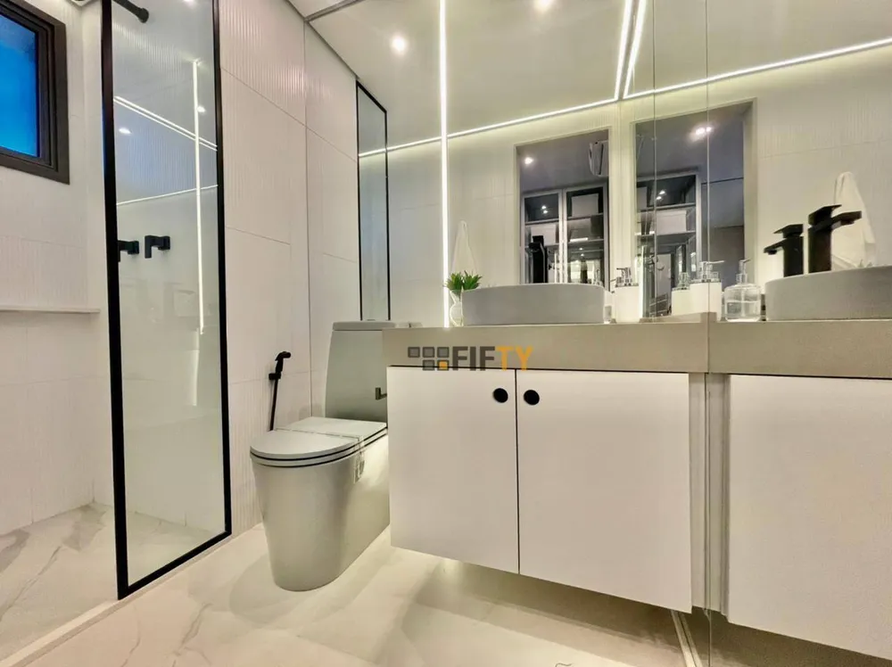 Apartamento, 3 quartos, 131 m² - Foto 2