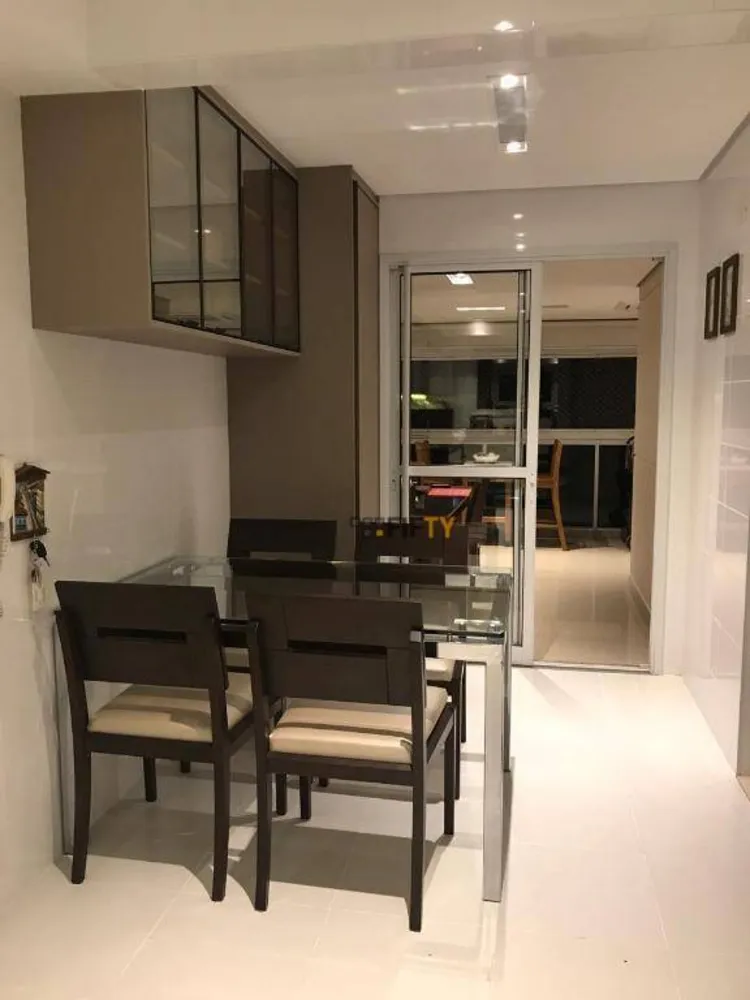 Apartamento, 4 quartos, 204 m² - Foto 3