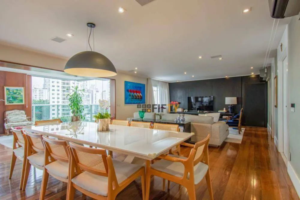 Apartamento, 4 quartos, 233 m² - Foto 2