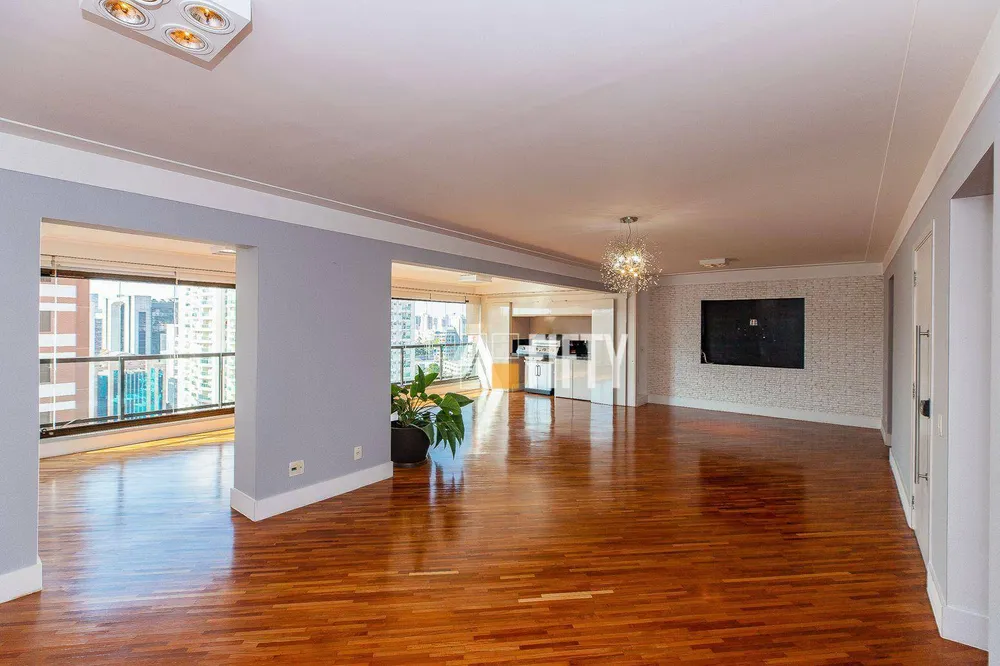 Apartamento, 3 quartos, 209 m² - Foto 4