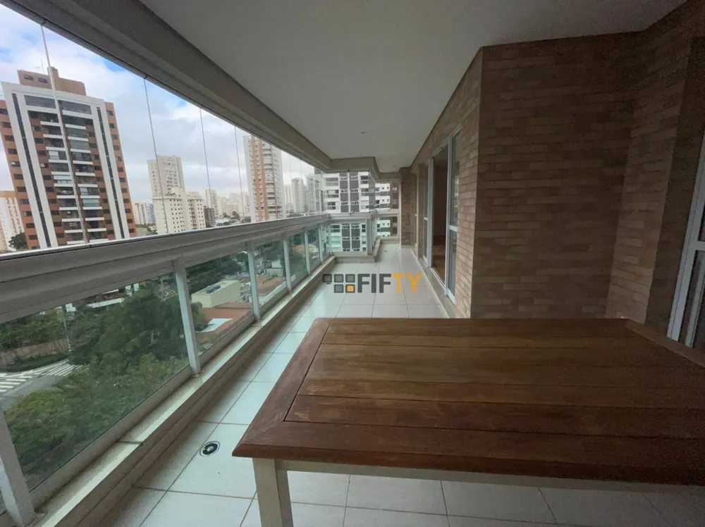 Apartamento, 3 quartos, 245 m² - Foto 3