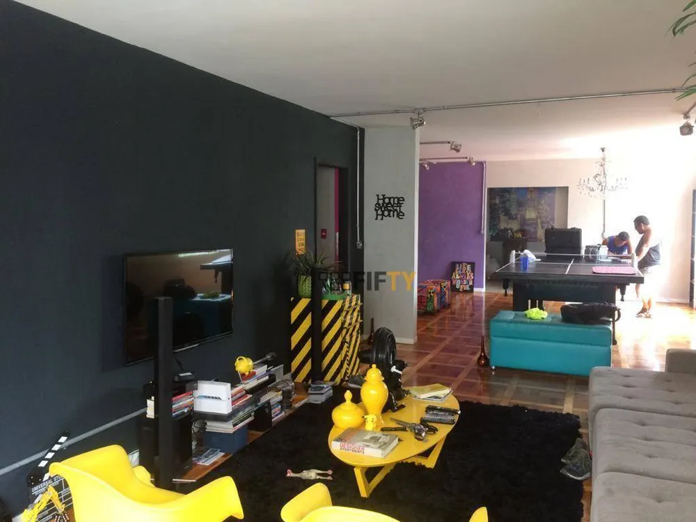 Apartamento, 3 quartos, 231 m² - Foto 4