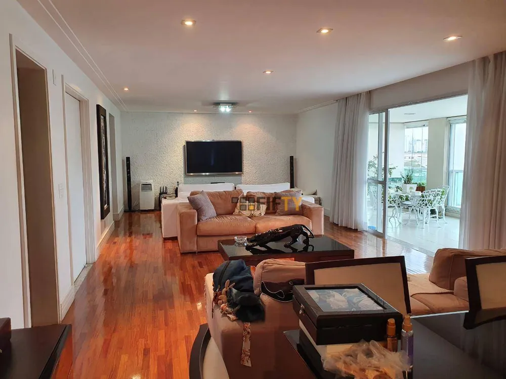Apartamento, 4 quartos, 234 m² - Foto 1