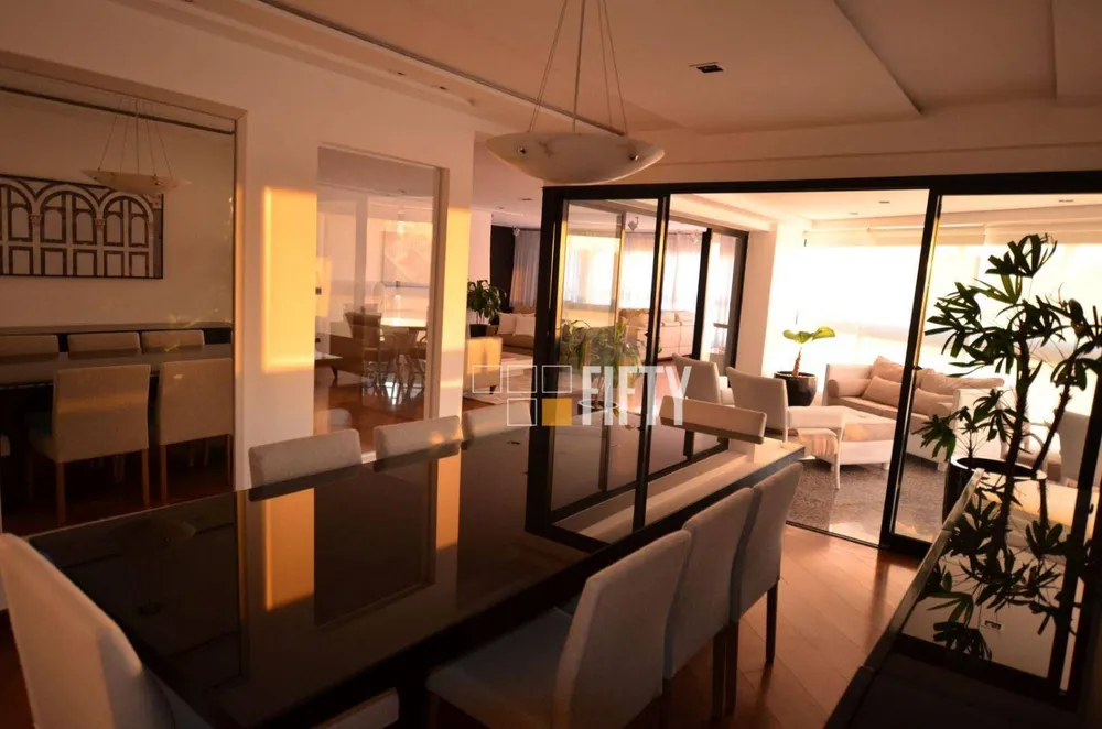 Apartamento, 3 quartos, 208 m² - Foto 4