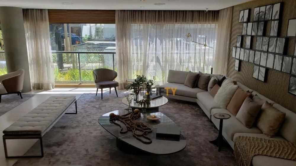 Apartamento, 4 quartos, 232 m² - Foto 1