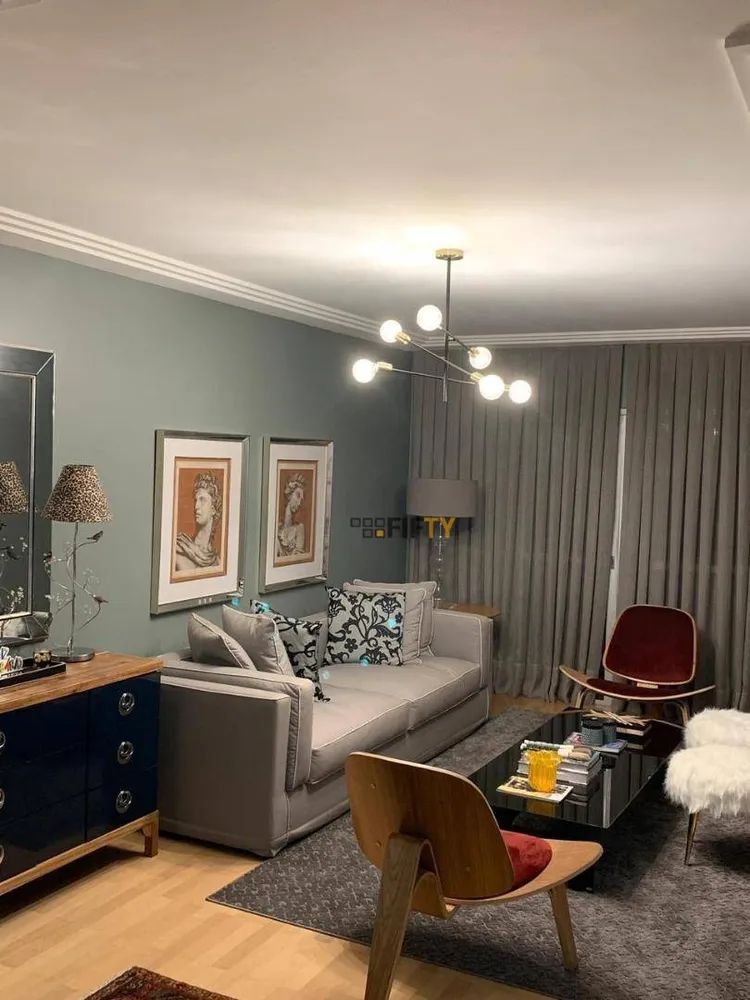 Apartamento, 3 quartos, 130 m² - Foto 1