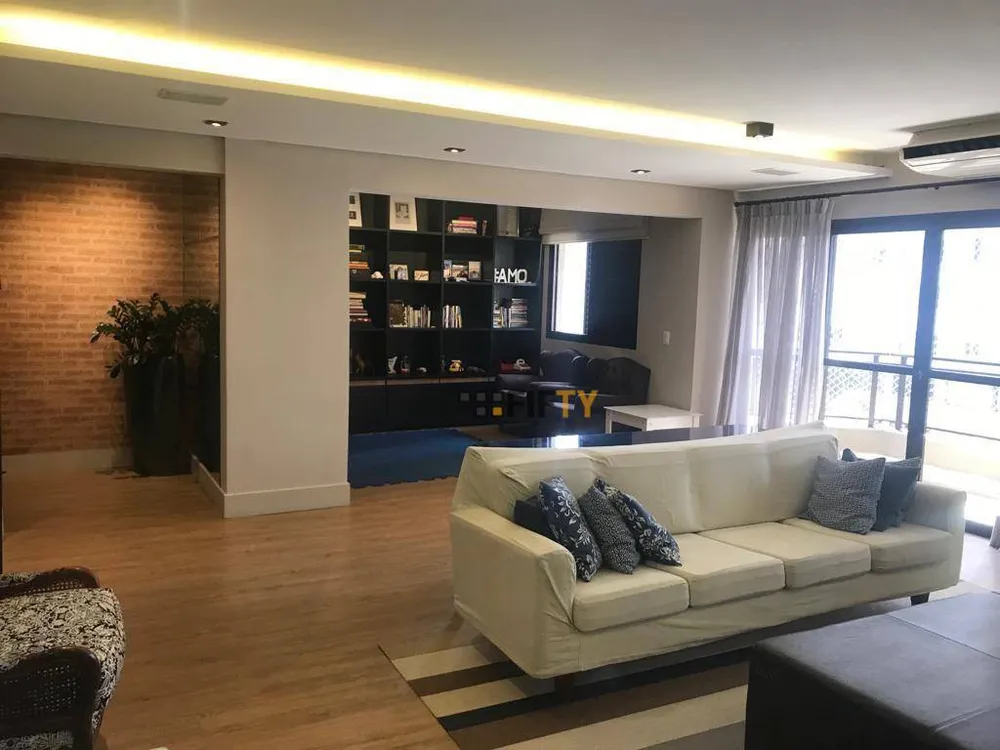 Apartamento, 3 quartos, 200 m² - Foto 2