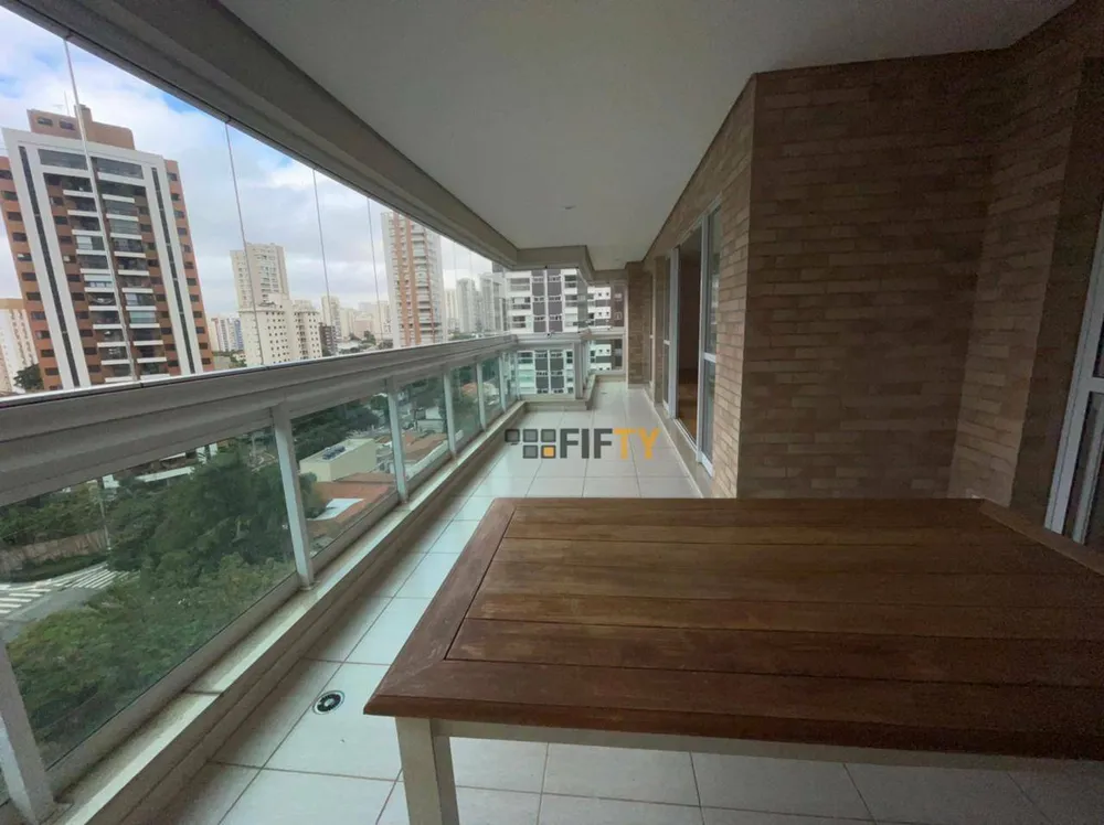 Apartamento, 3 quartos, 245 m² - Foto 4