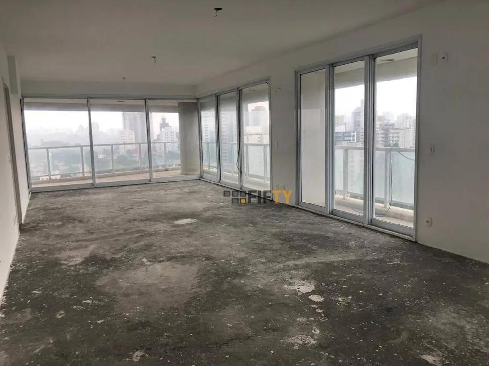 Apartamento, 4 quartos, 219 m² - Foto 2