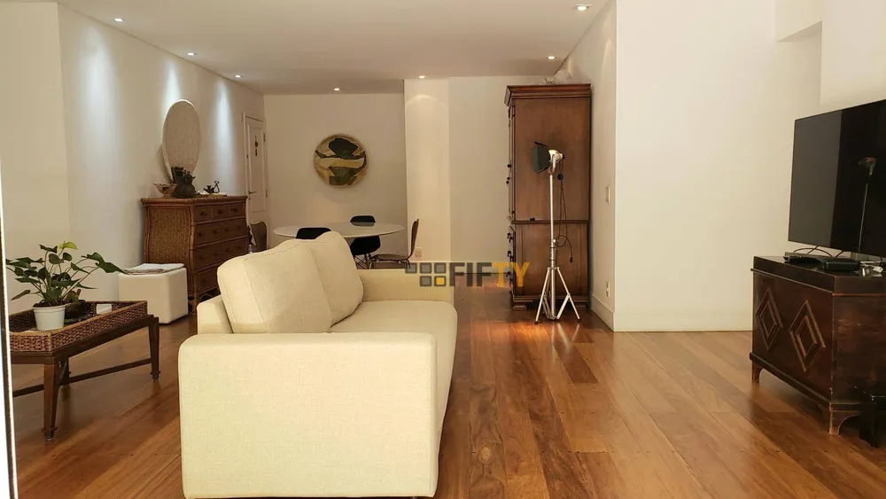 Apartamento, 3 quartos, 234 m² - Foto 3