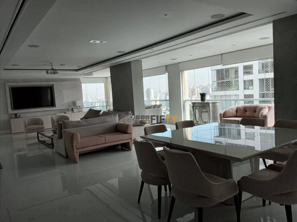 Apartamento, 3 quartos, 233 m² - Foto 4
