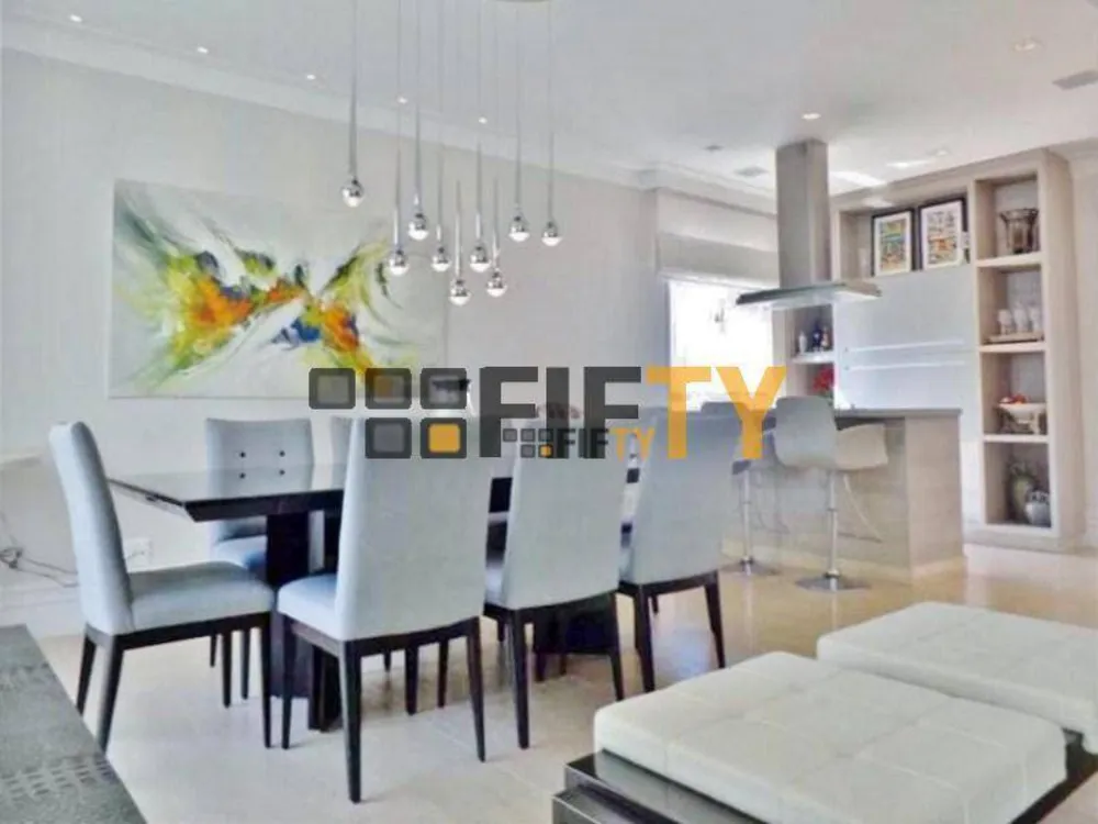 Apartamento, 3 quartos, 234 m² - Foto 2