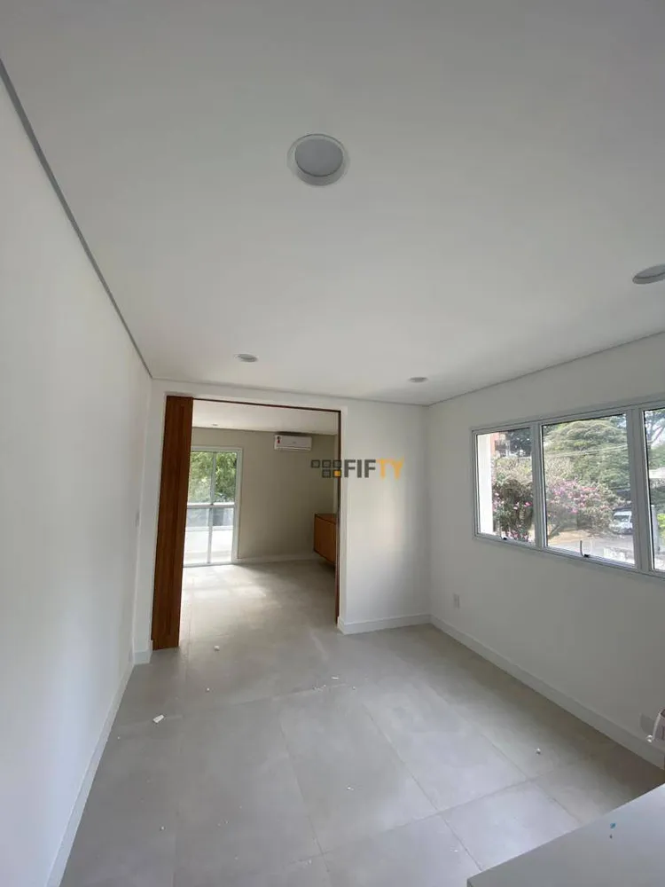 Apartamento, 3 quartos, 227 m² - Foto 3