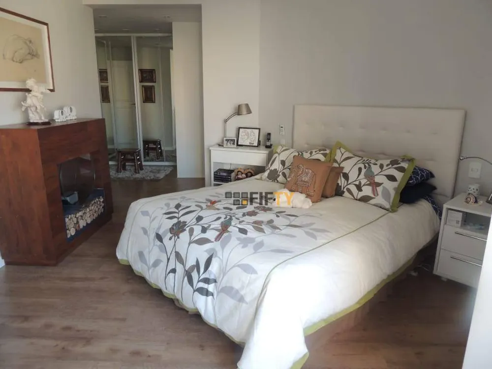 Apartamento, 3 quartos, 260 m² - Foto 4