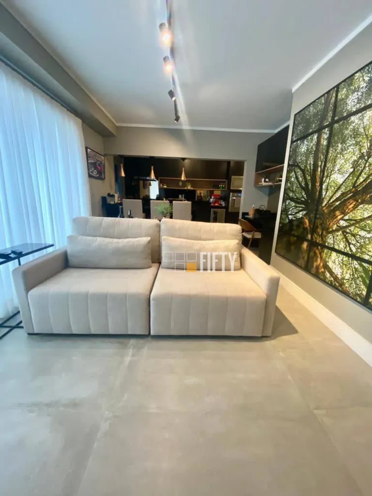 Apartamento, 3 quartos, 131 m² - Foto 1