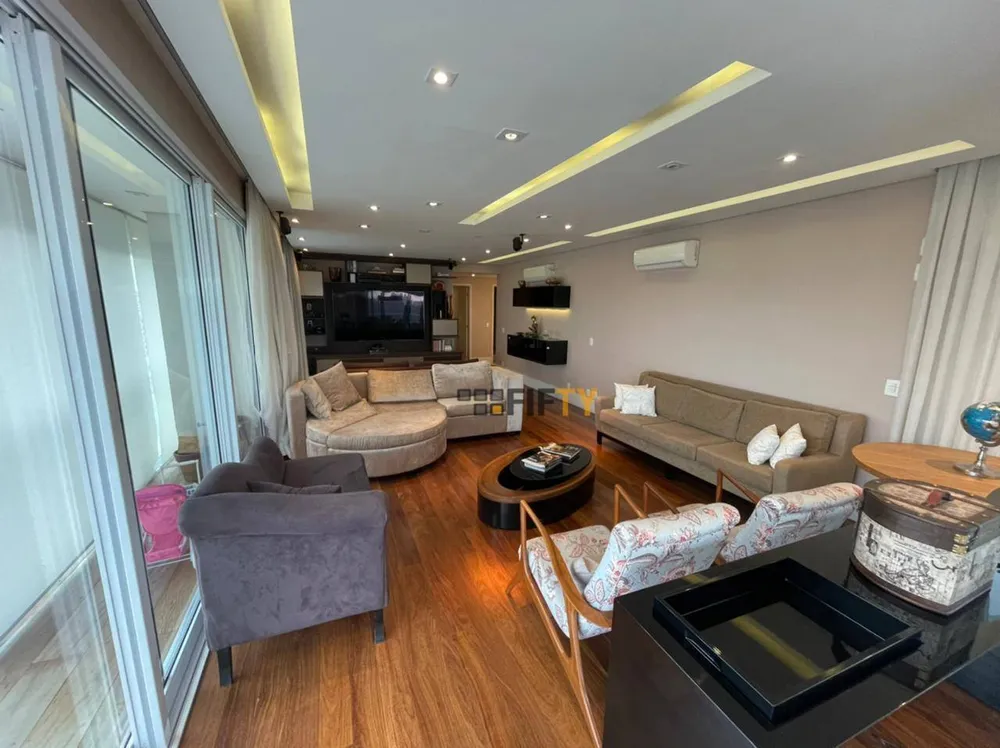 Apartamento, 4 quartos, 219 m² - Foto 2