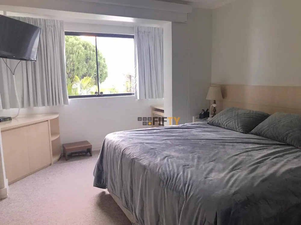 Apartamento, 3 quartos, 147 m² - Foto 1