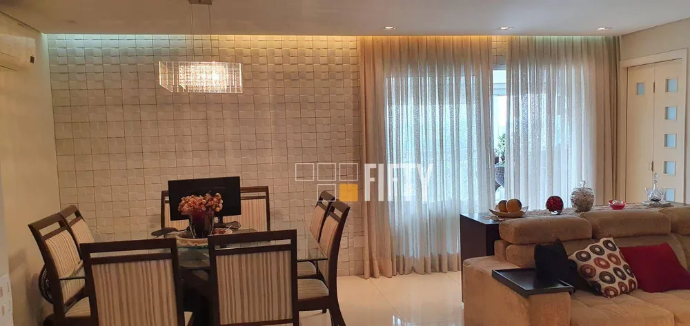 Apartamento, 3 quartos, 146 m² - Foto 2