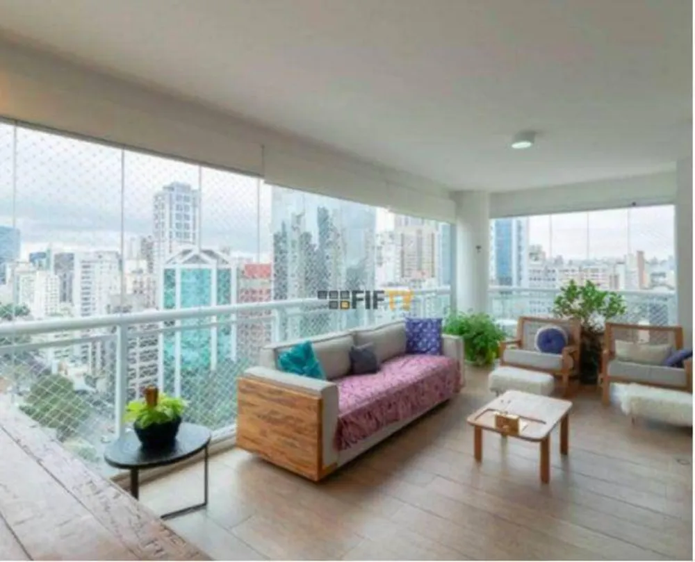 Apartamento, 3 quartos, 200 m² - Foto 2