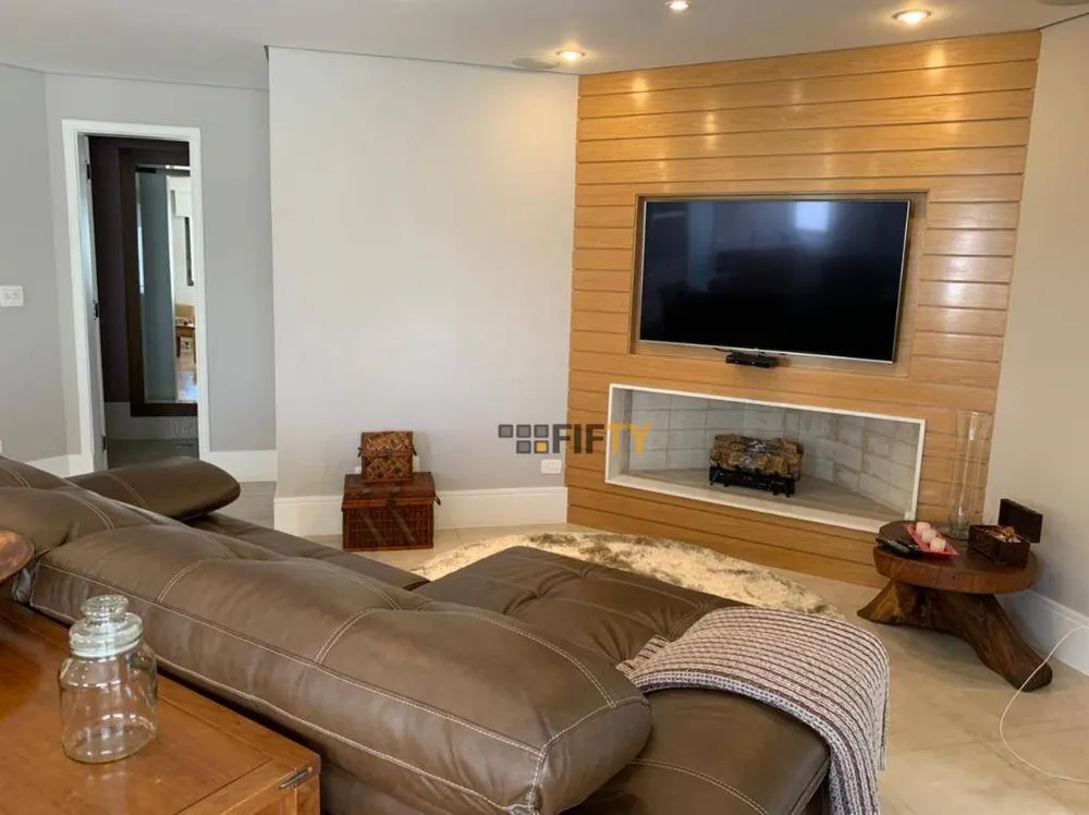 Apartamento, 3 quartos, 212 m² - Foto 4