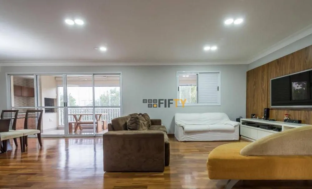 Apartamento, 3 quartos, 154 m² - Foto 1