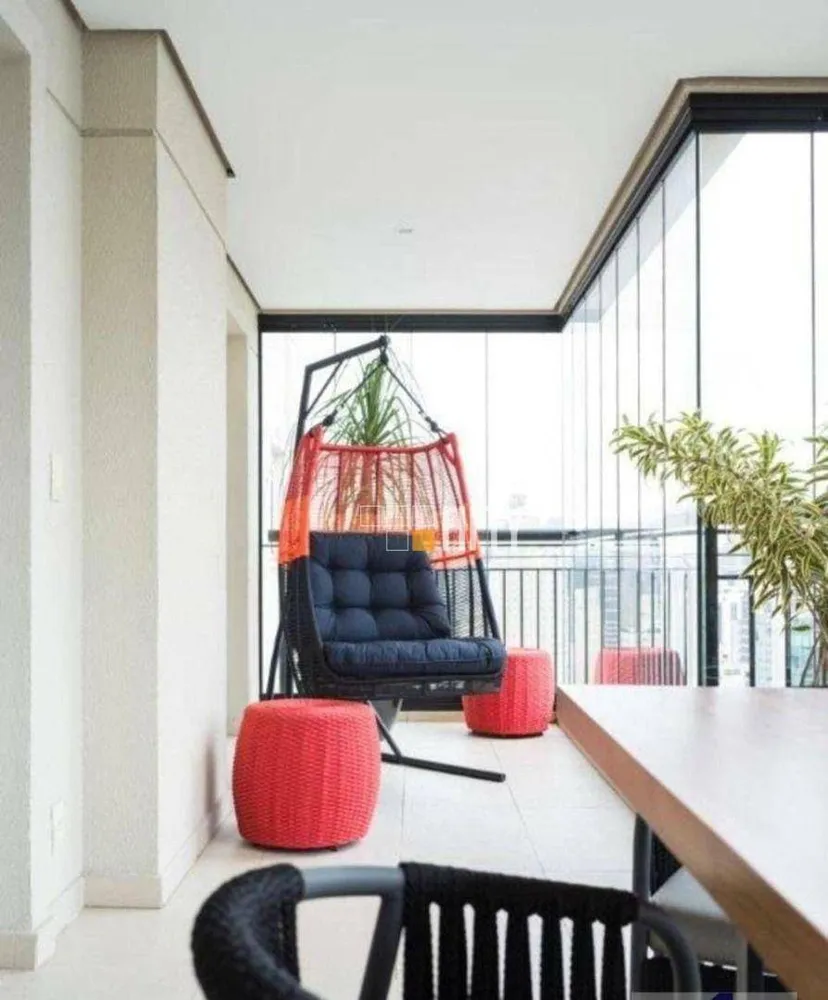 Apartamento, 3 quartos, 235 m² - Foto 1