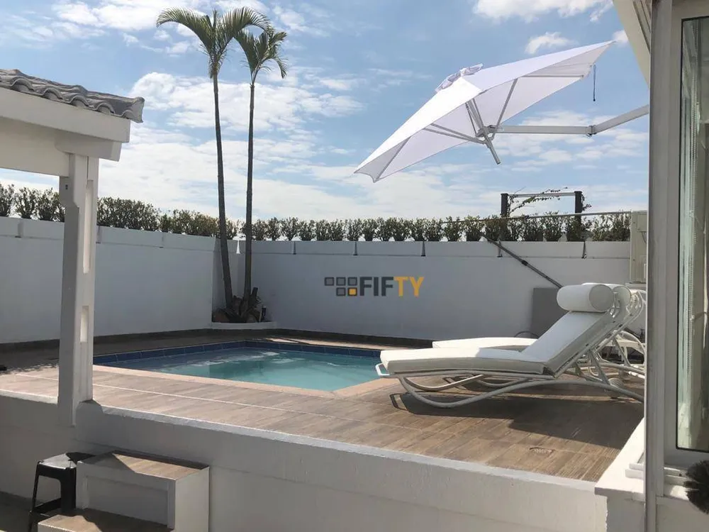 Cobertura, 3 quartos, 264 m² - Foto 2