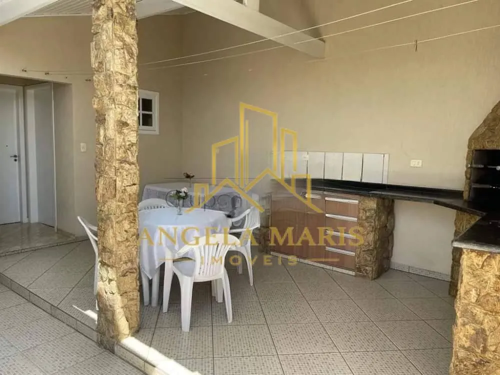 Casa, 3 quartos, 180 m² - Foto 2